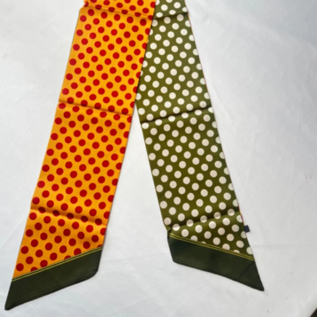 505 不掉色不起球薄款装饰民族风丝巾复古小领东方洛可可