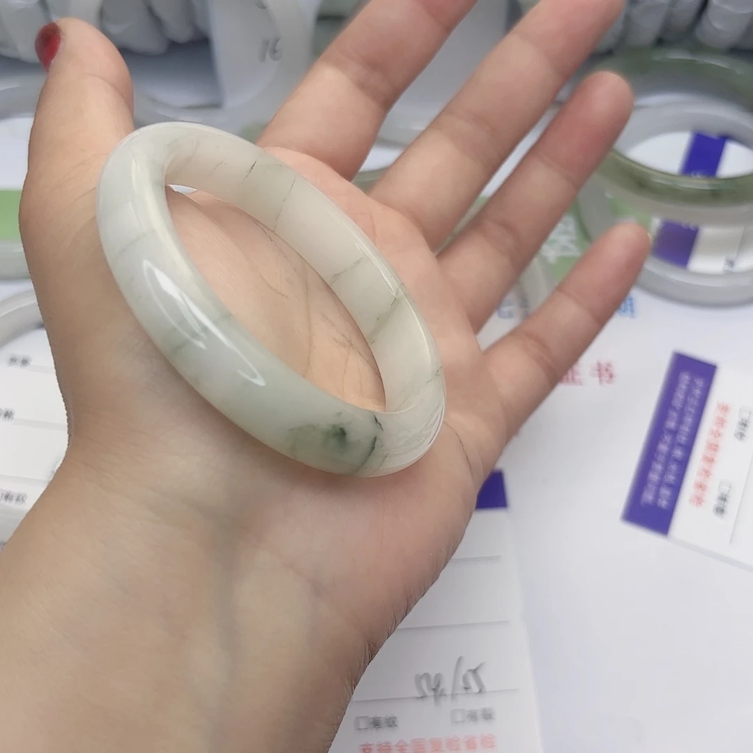 石英质玉未镶嵌手镯66/5455