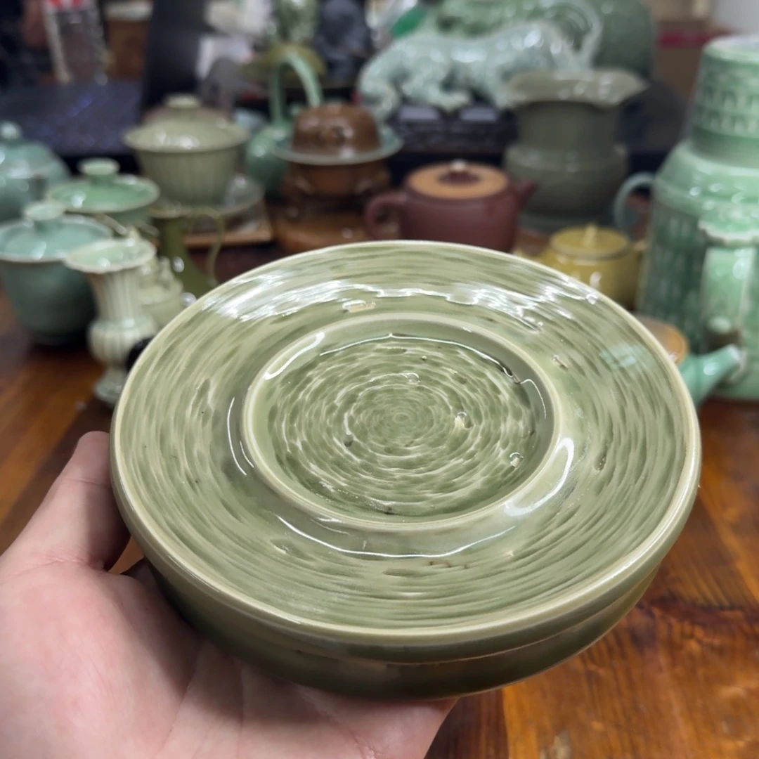 小仲龙泉青瓷微瑕8045