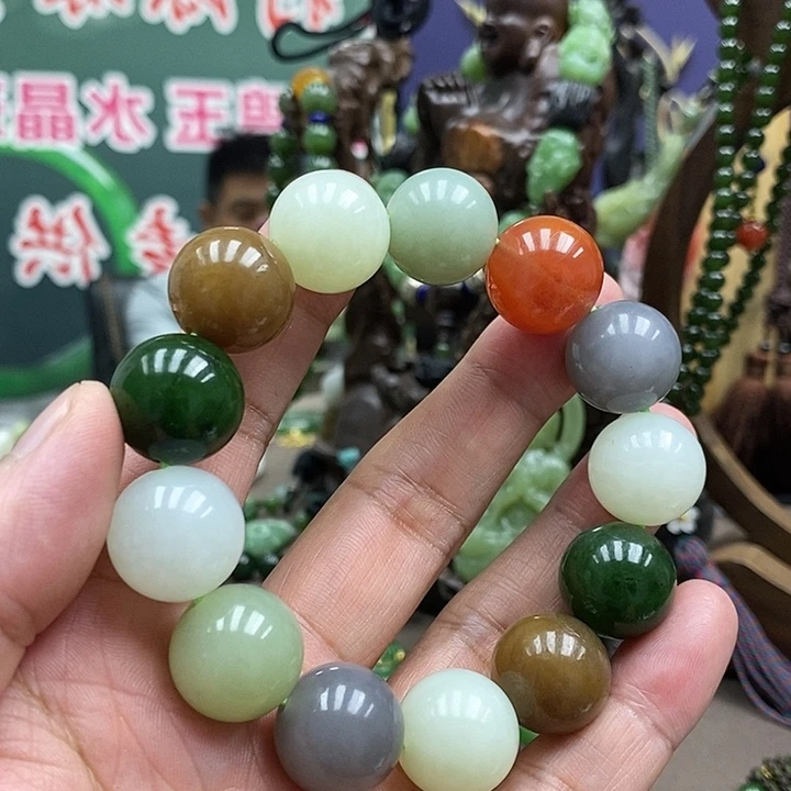 @***@和田玉（碧玉）未镶嵌颈饰