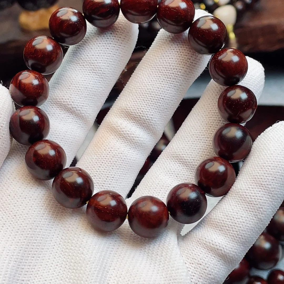 檀香紫檀（小叶紫檀）月***业