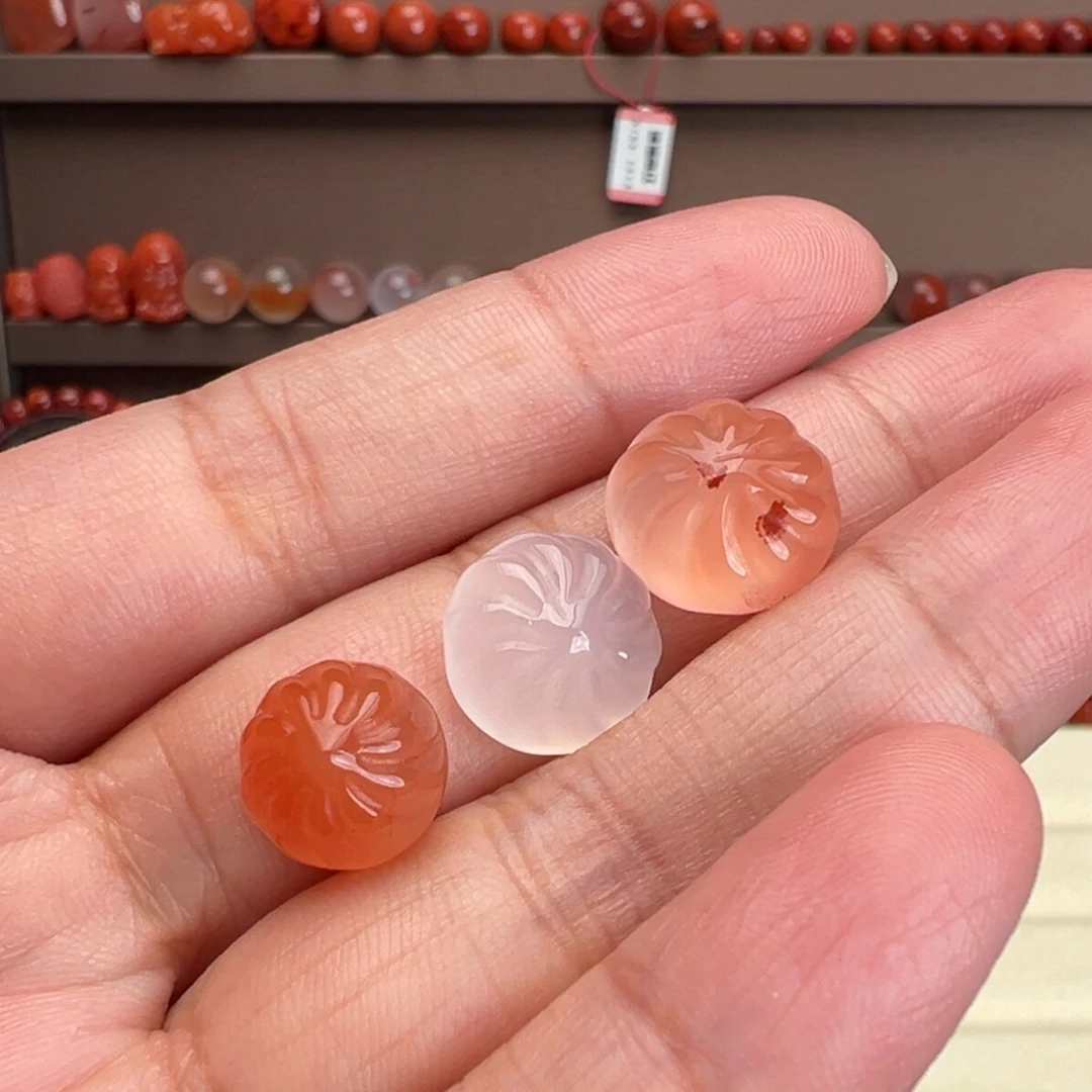 菌***咩南红玛瑙川料未镶嵌包子3个