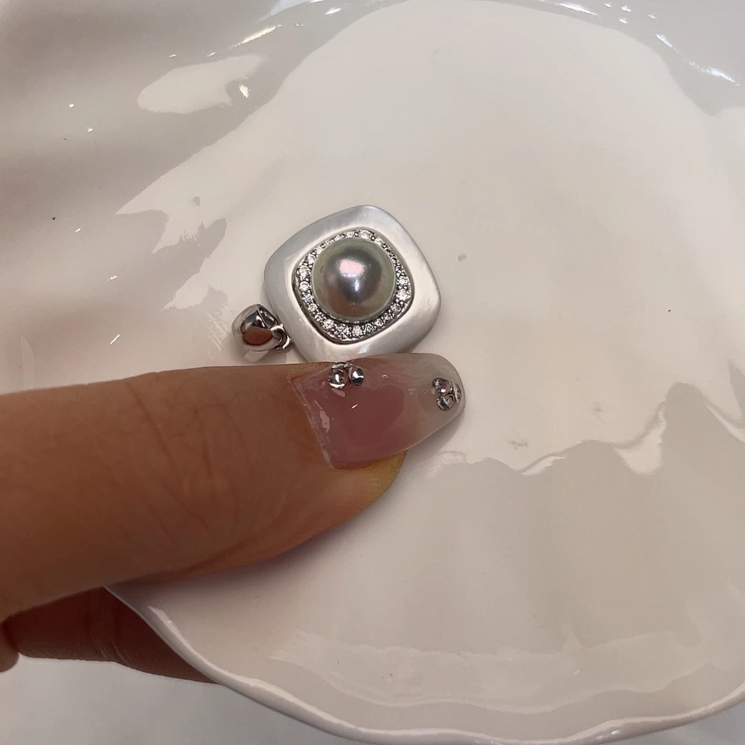 银S925镶嵌吊坠(不含链)海水珍珠