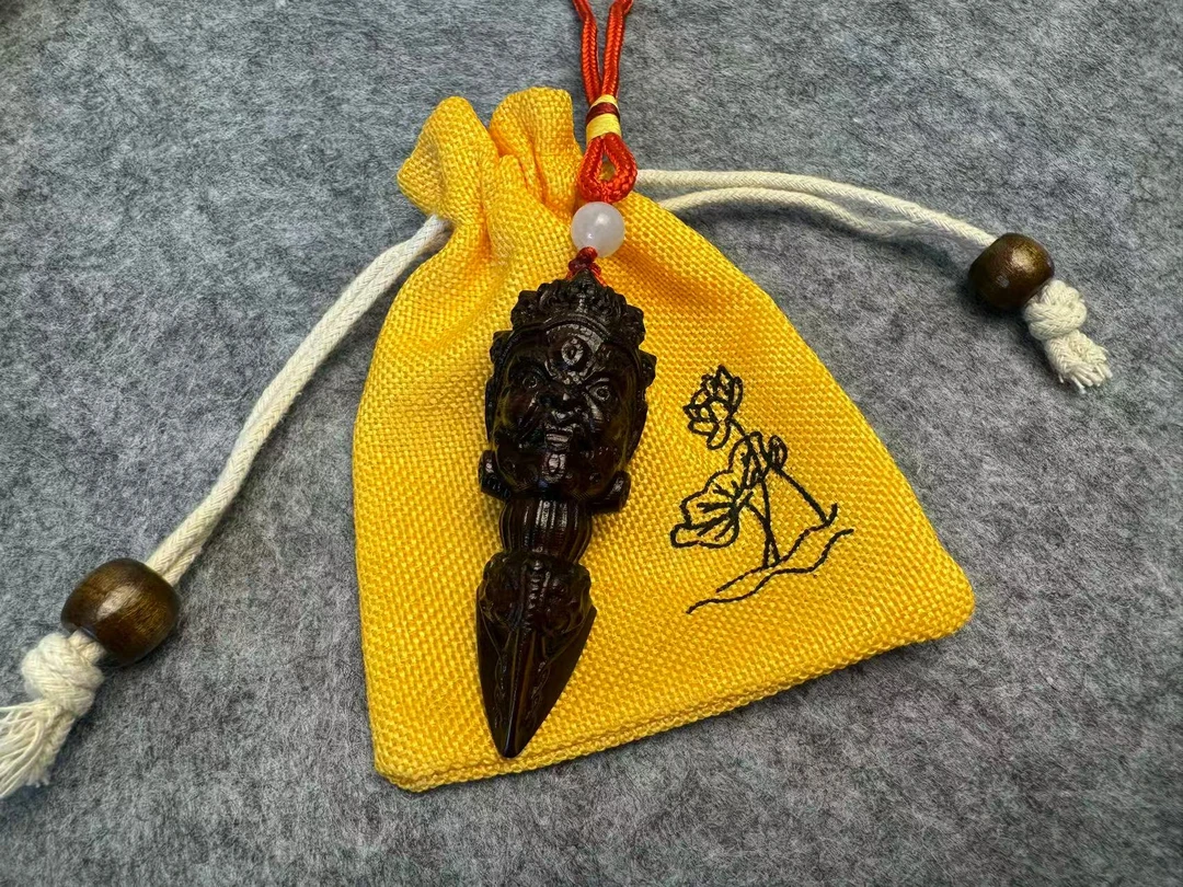 【开】雷击枣木护身保护金刚杵玉华料吊坠挂件