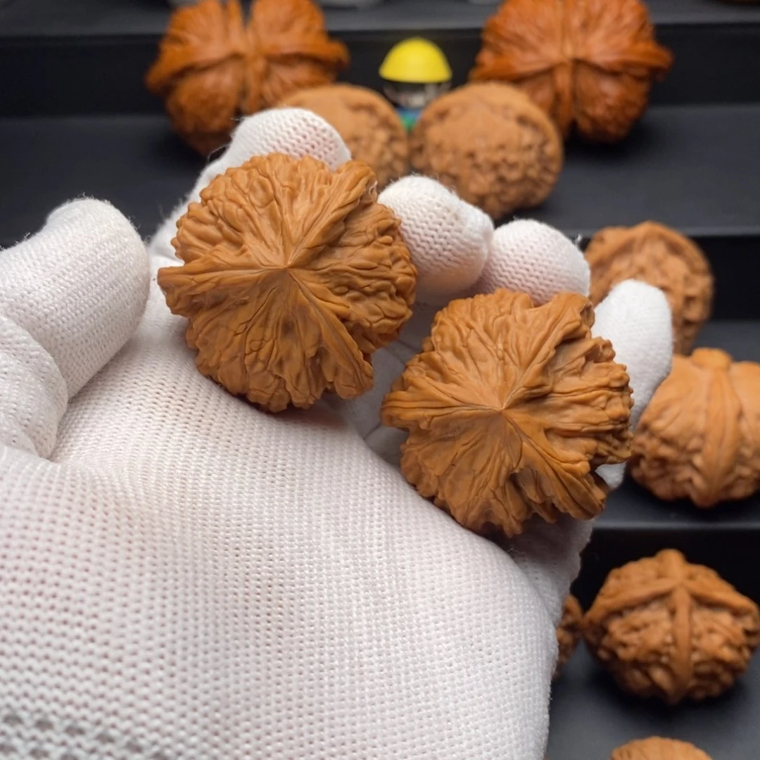 文玩核桃把件走**看御龙粗筋三棱