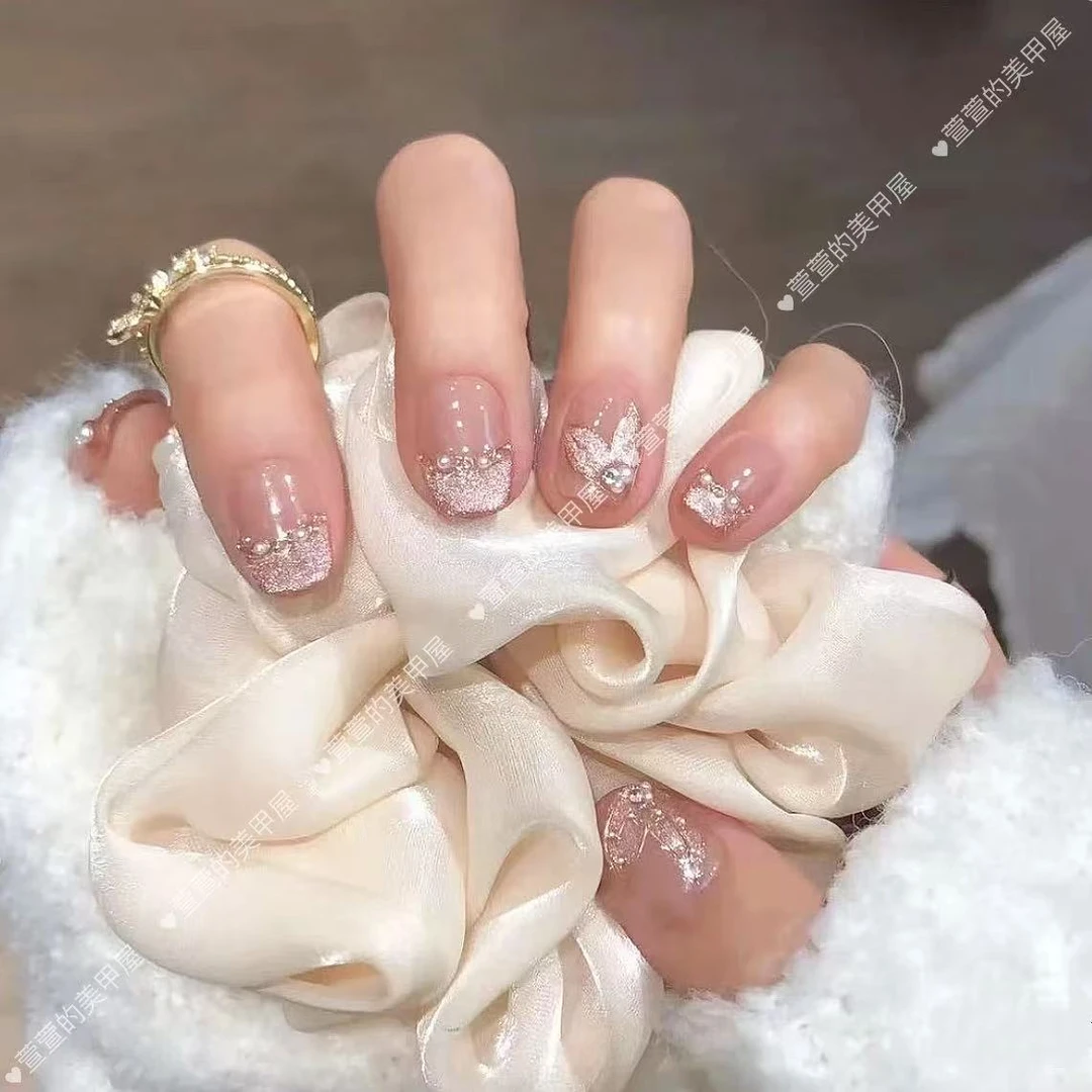 在逃人鱼 纯手工光疗美甲贴果冻贴片指甲成品穿戴甲美白简约秋冬