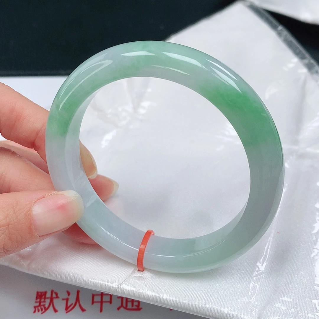 未镶嵌手镯翡翠715