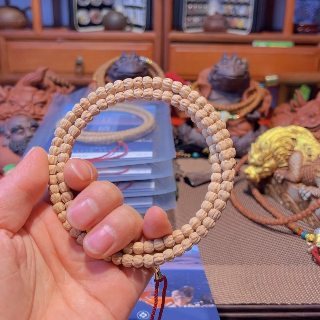 柏香籽/百香籽吊坠^****a