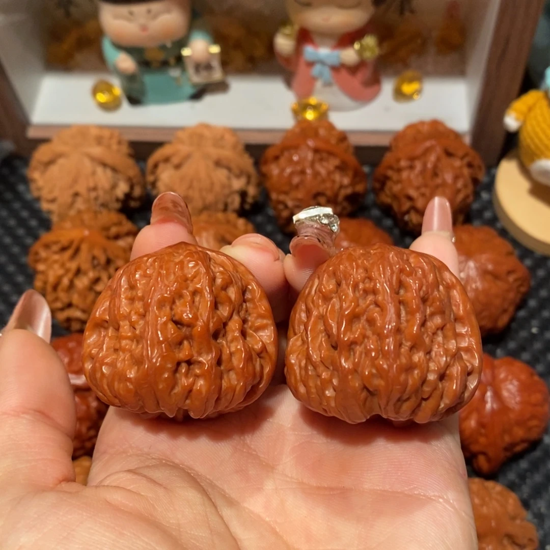 吊坠桃核37平谷聚宝盆，0088