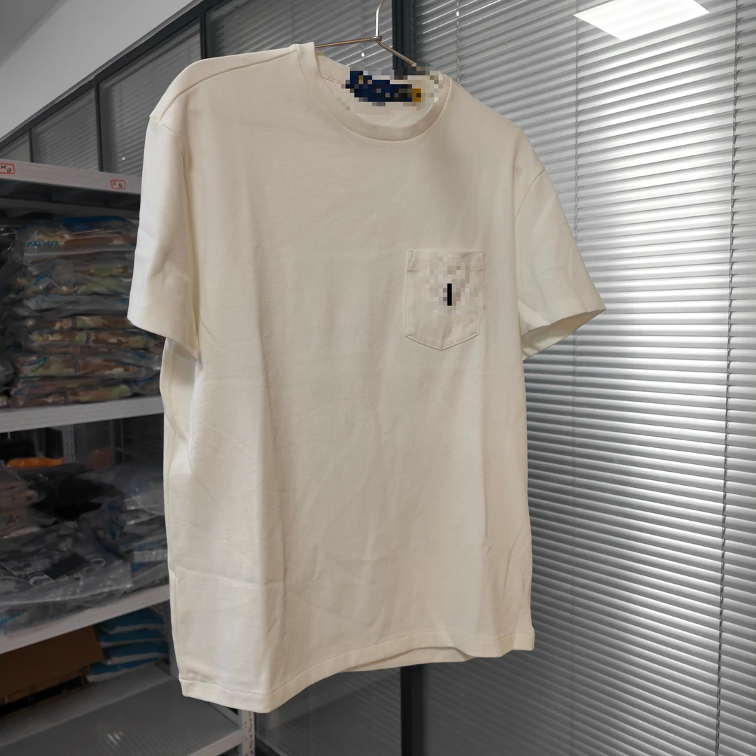 农民骑马抡稿把 白色 OGO 口袋短袖 超重磅