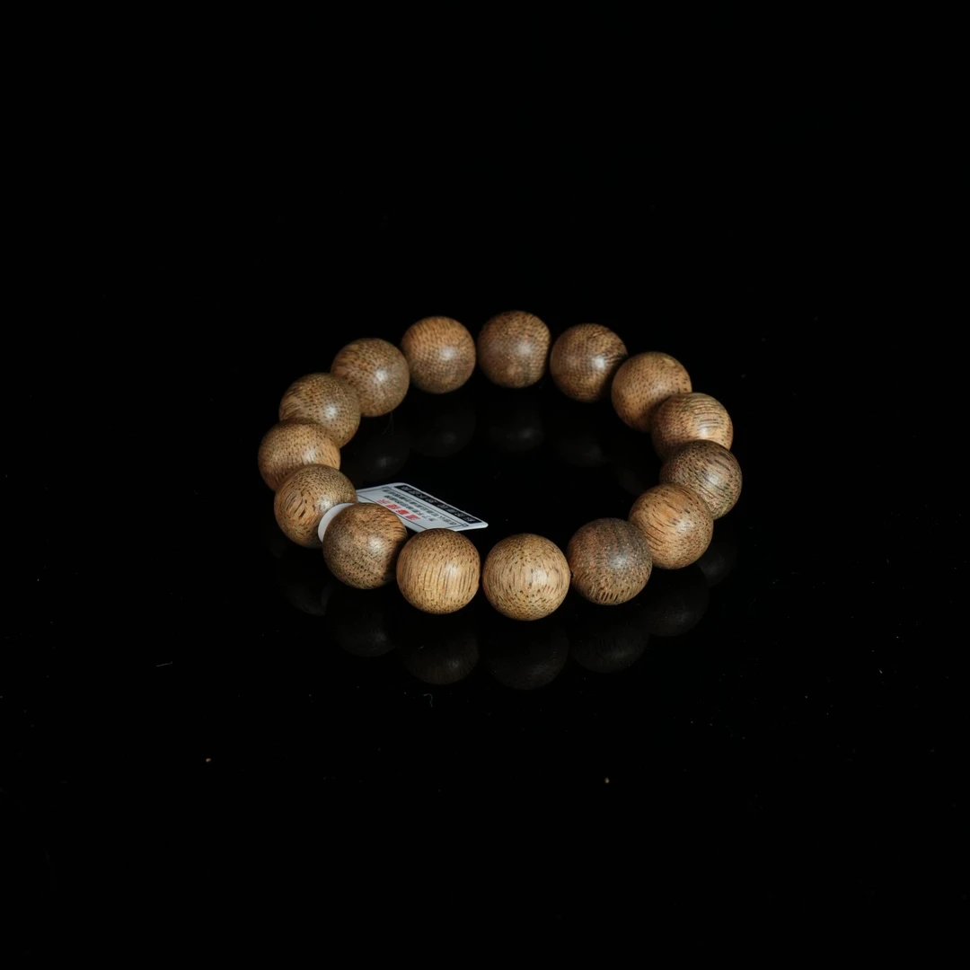 DY-B8441 西马粗纹绿底软丝85分沉沉香手串 1.49cm 21.44g