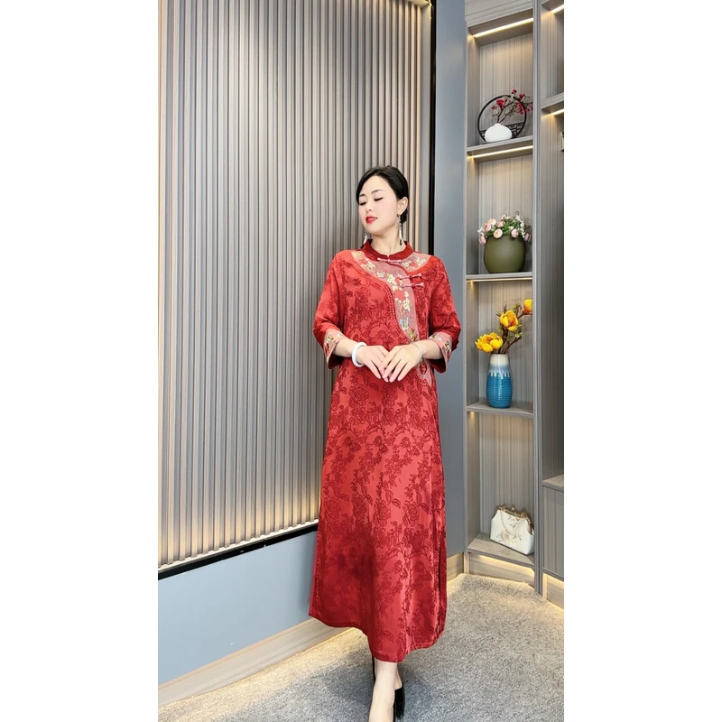 繁花YJ6556妈妈装新中式国风盘扣刺绣优雅气质复古遮肉连衣裙