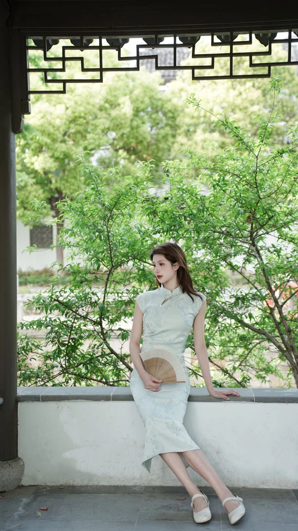 蘑菇菇《碧青山》夏季设计师新款日常修身新中式旗袍