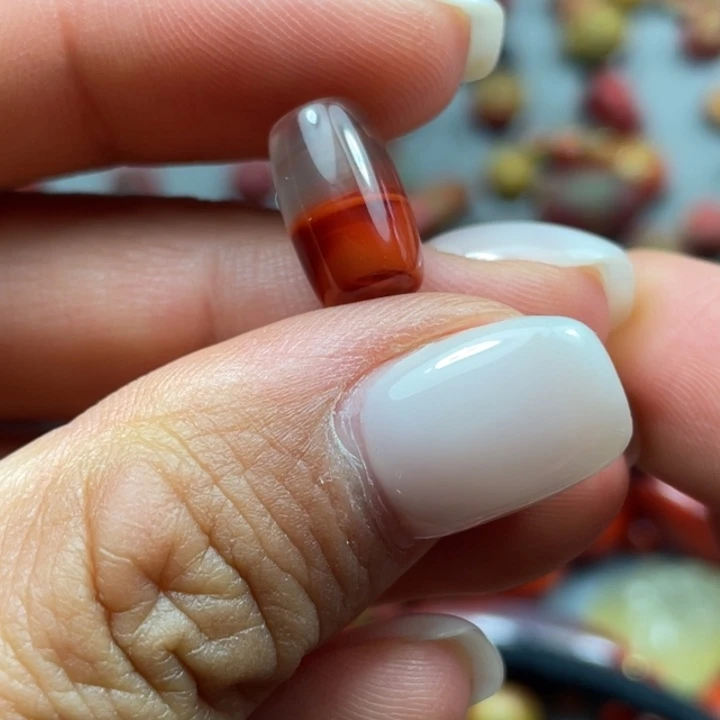 未镶嵌桶珠南红玛瑙