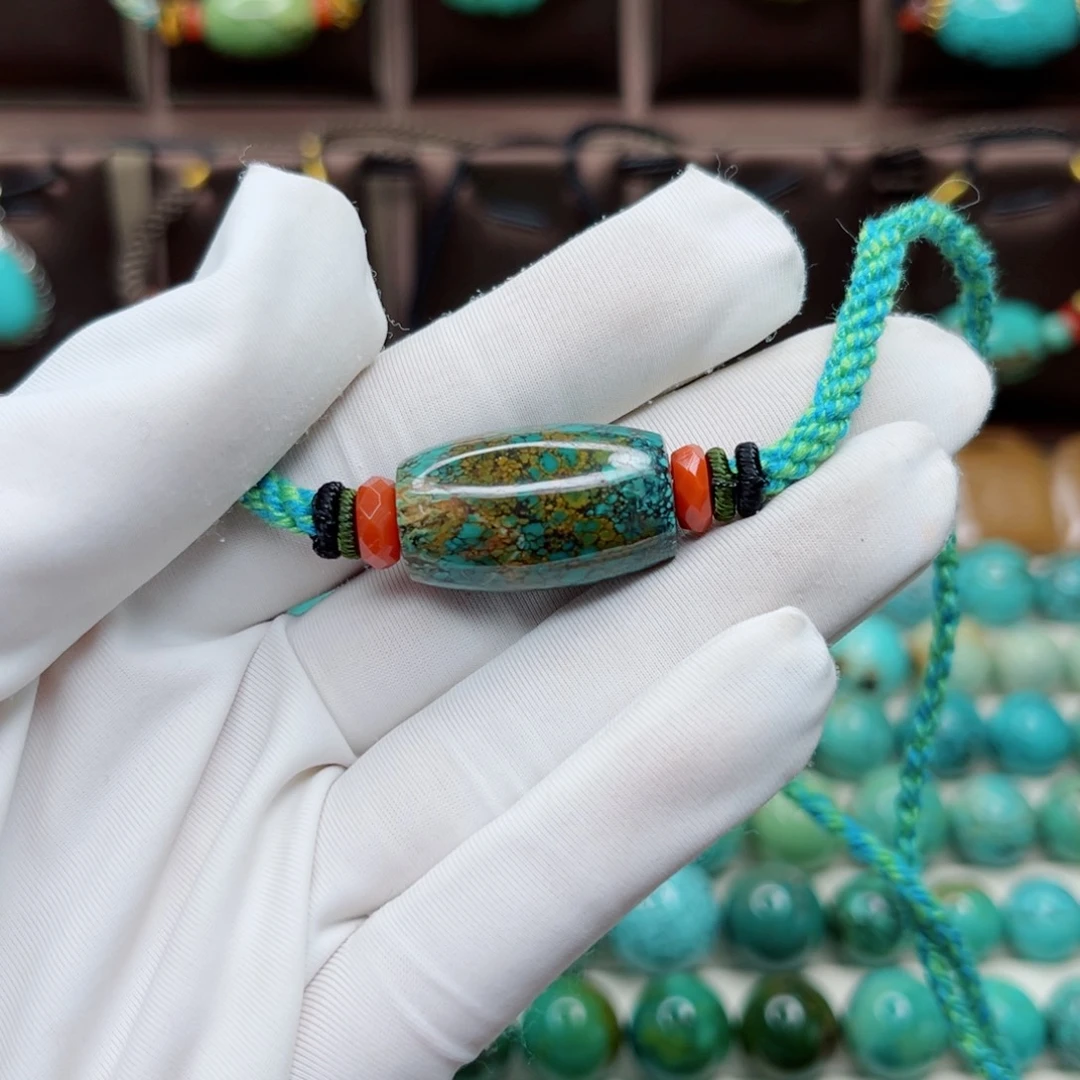 绿松石未镶嵌原矿