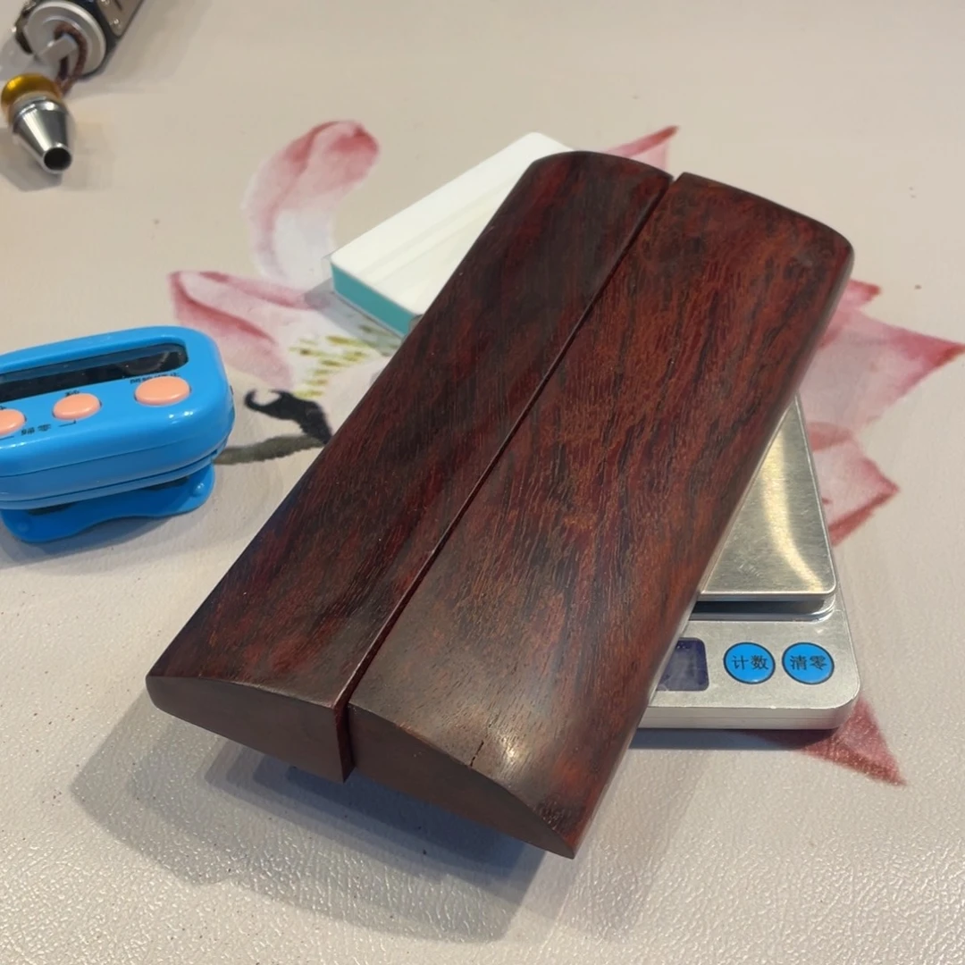 檀香紫檀（小叶紫檀）宽****师111