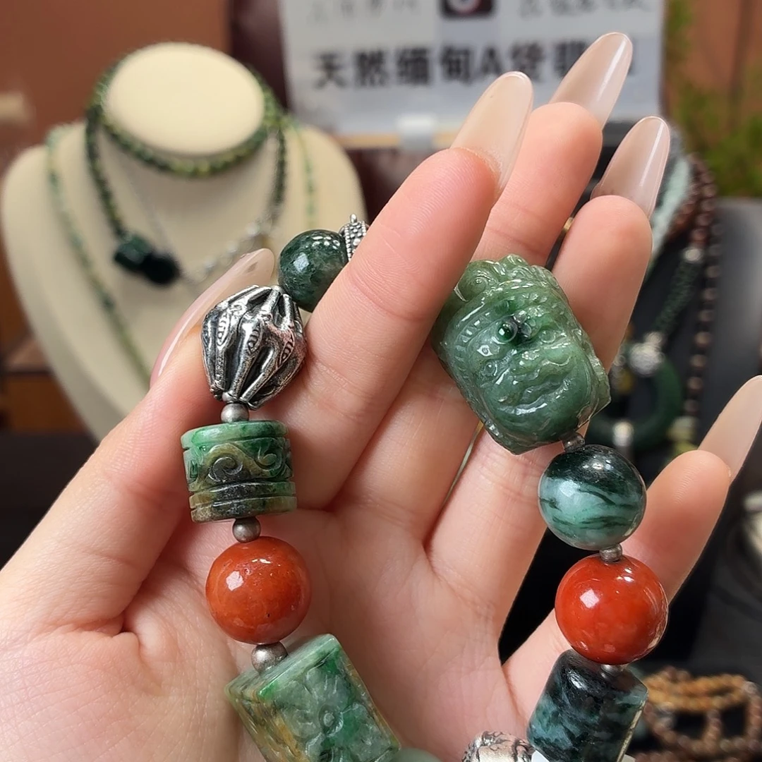 翡翠银S925镶嵌耳饰手串