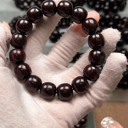 檀香紫檀（小叶紫檀）小****店