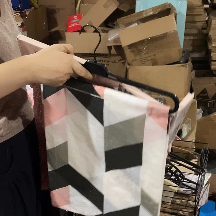 陶瓷花瓶部分微瑕