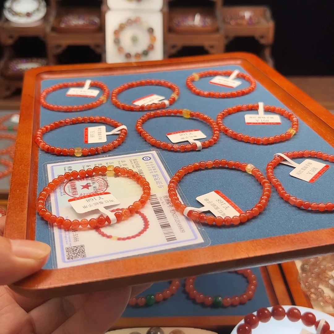 南红玛瑙未镶嵌手链