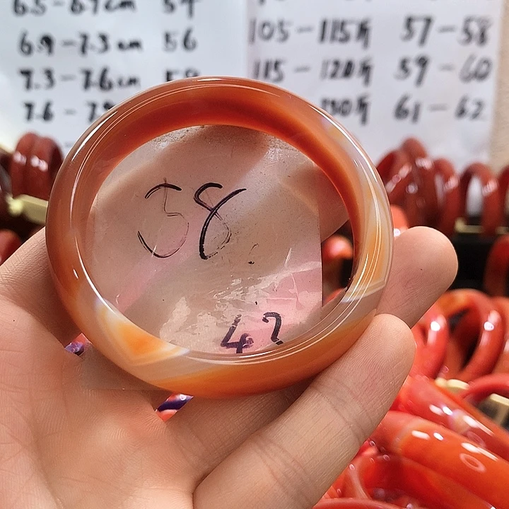 手镯玛瑙/玉髓未镶嵌