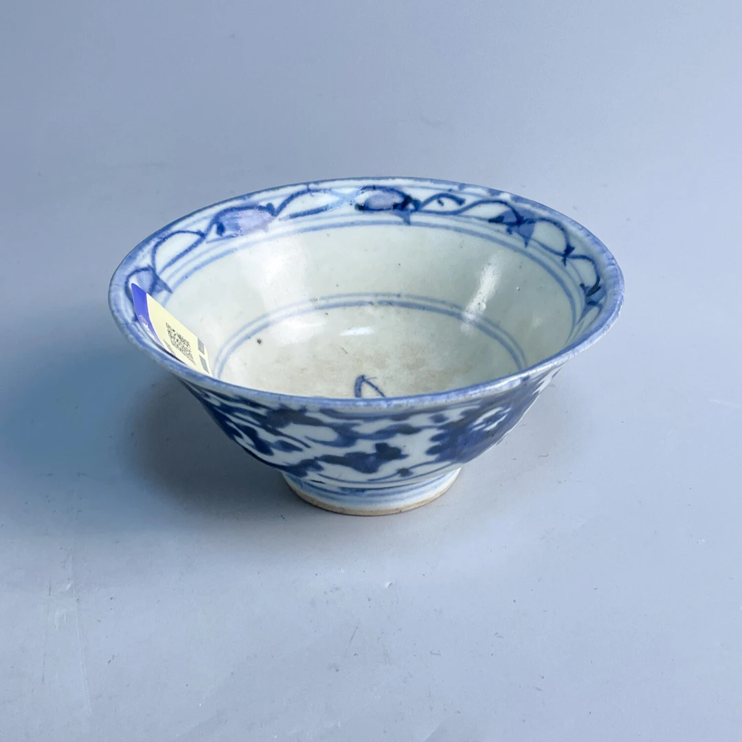 M25GV00E206 - 清道光  青花缠枝纹碗2