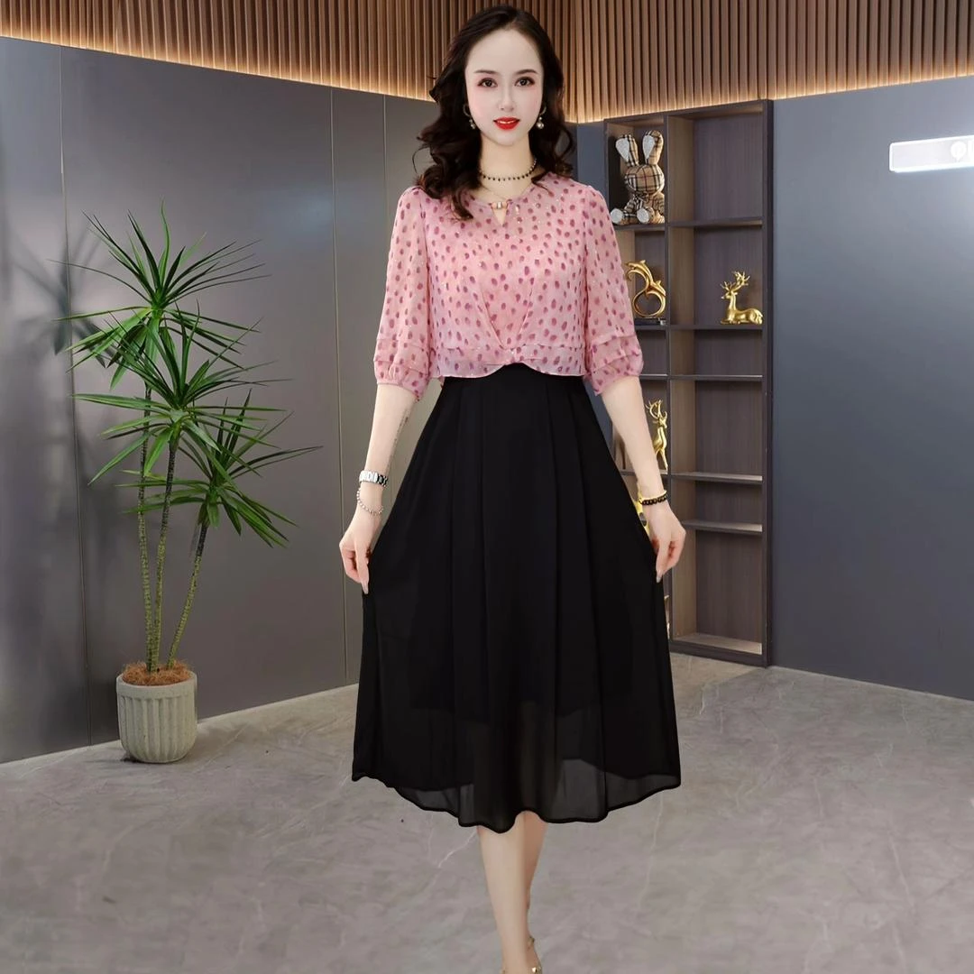 【QM直播专享】2025夏季时尚洋气减龄粉色碎花收腰显瘦连衣裙M-4XL