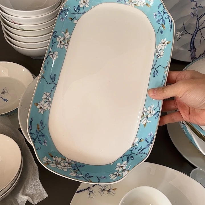 瓷片微瑕骨瓷水云间鱼盘一个