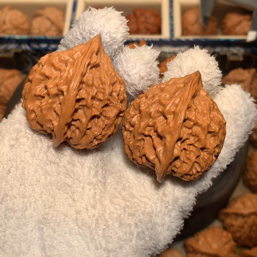 把件文玩核桃36全品 太行山野生鸡心