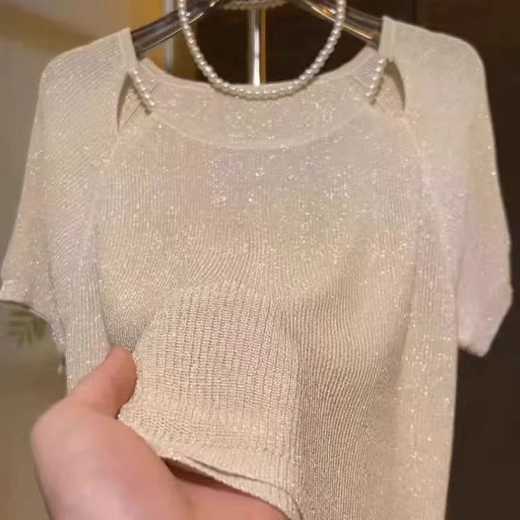 夏季新款冰丝针织衫设计感钉珠气质宽松显瘦露锁骨短袖显瘦上衣