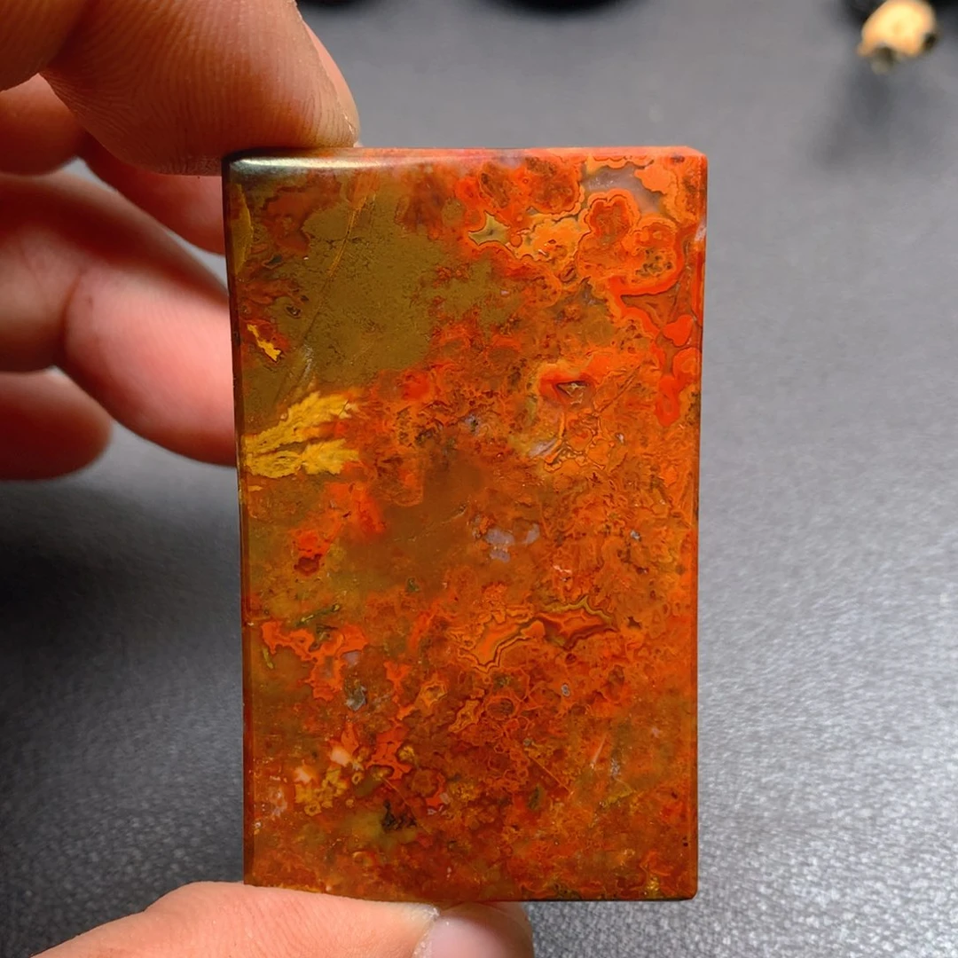 玛瑙/玉髓颈饰未镶嵌沙****庄