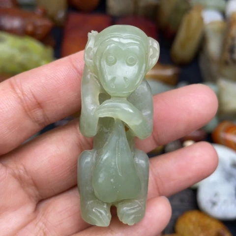 和田玉未镶嵌颈饰72