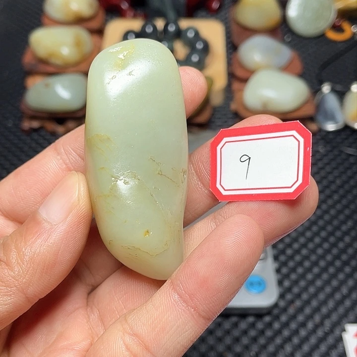 未镶嵌和田玉挂件9