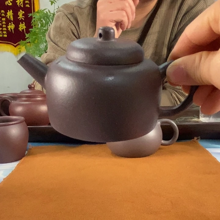 紫砂茶壶天青白纳150左右的容量