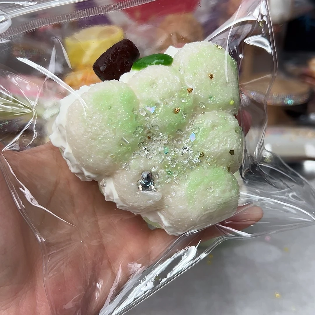 硅胶丝绒夜光绿葡萄190g
