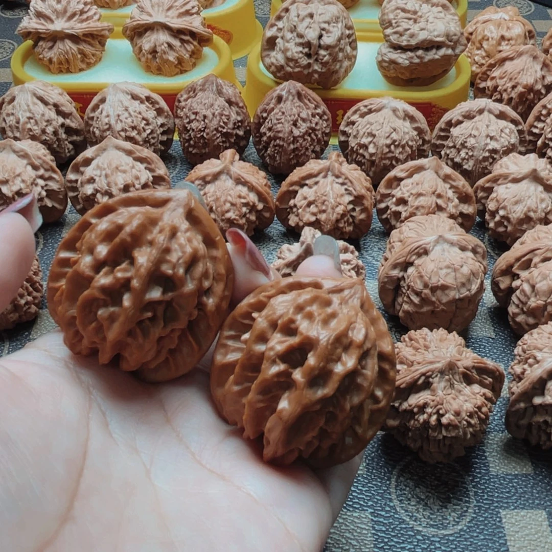 桃核把件曹大龙核桃