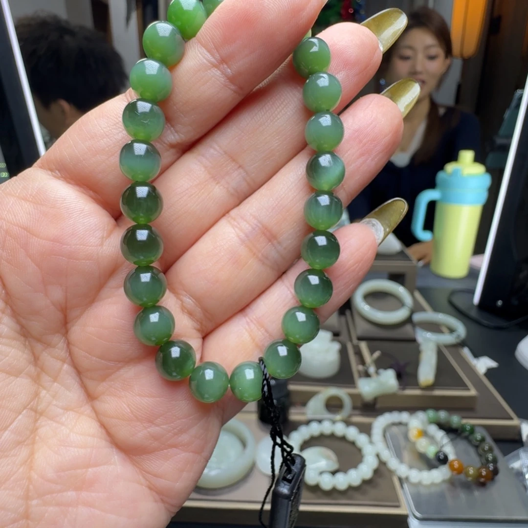 璞***茗和田玉未镶嵌颈饰