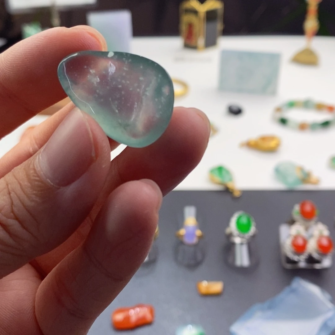 定制翡翠未镶嵌包工