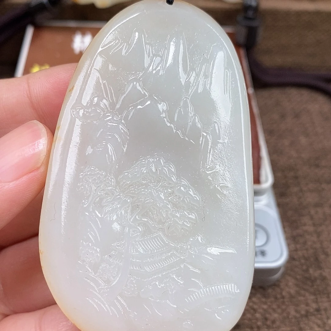 和田玉颈饰未镶嵌