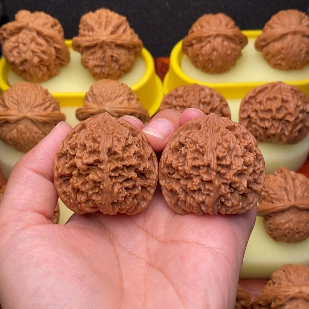 文玩核桃把件精品满天星40