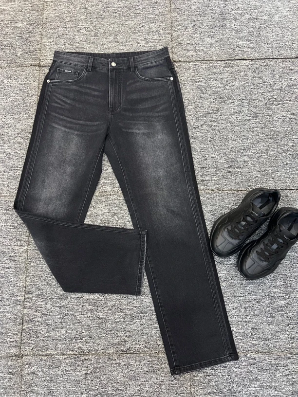 DEGAIA男士直筒牛仔裤