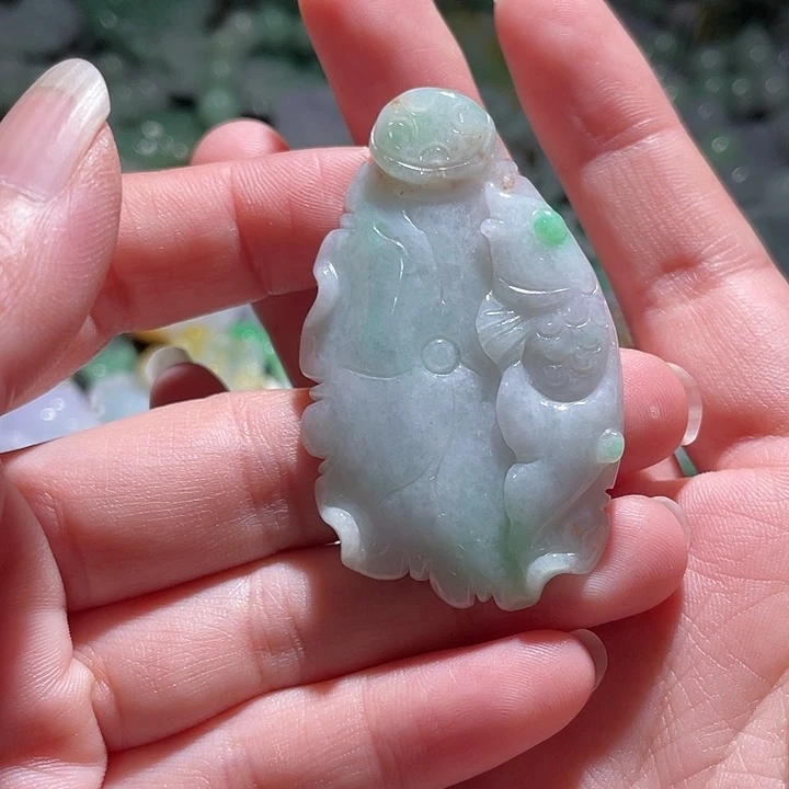 颈饰未镶嵌翡翠天