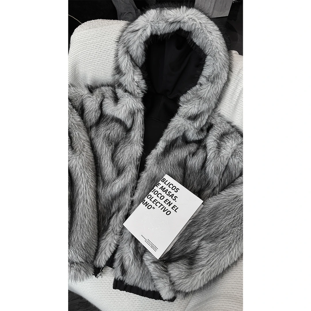 龙叨叨冬季新款原创高级感座山雕宽松连帽外套百搭纯色拉链卫衣男