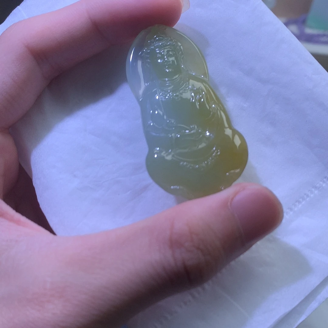 恩****翡翠未镶嵌手链翡翠