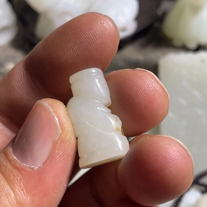 惜***玉和田玉未镶嵌吊坠(不含链)