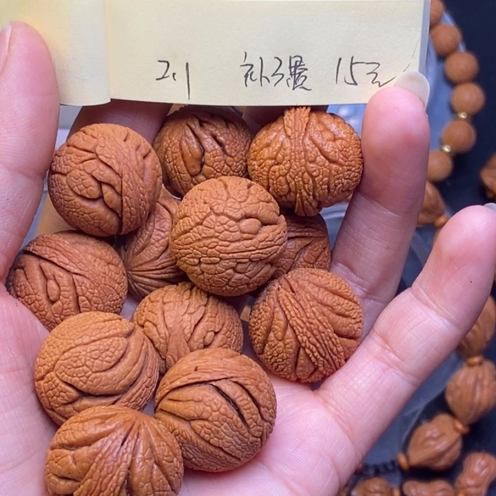 吊坠桃核无*草秦岭龙纹桃核21尺寸