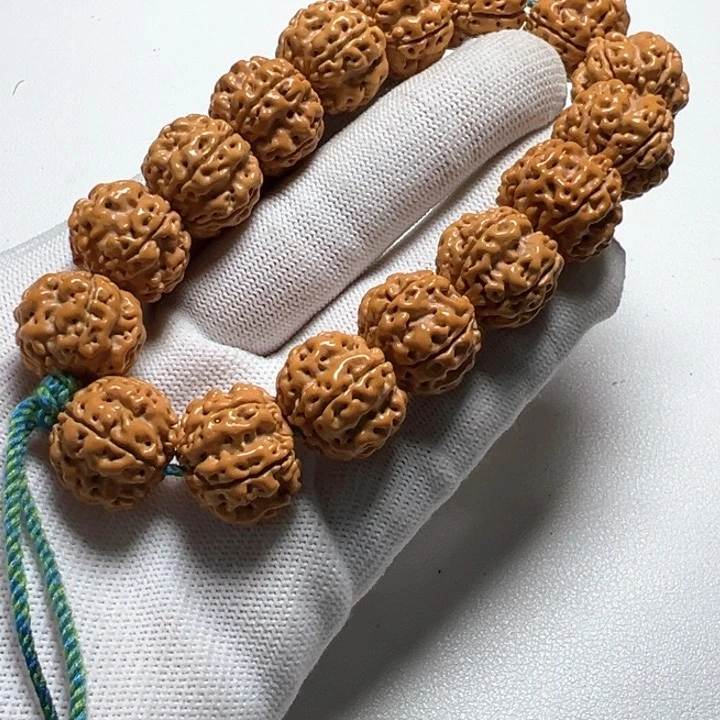 金刚菩提吊坠太***子影子哥