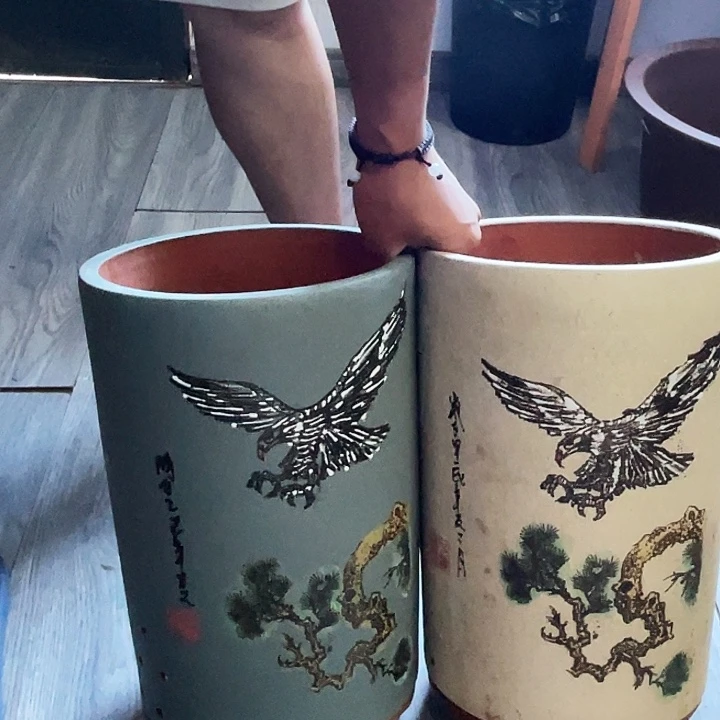 白老鹰笔筒大➕蓝老鹰笔筒大