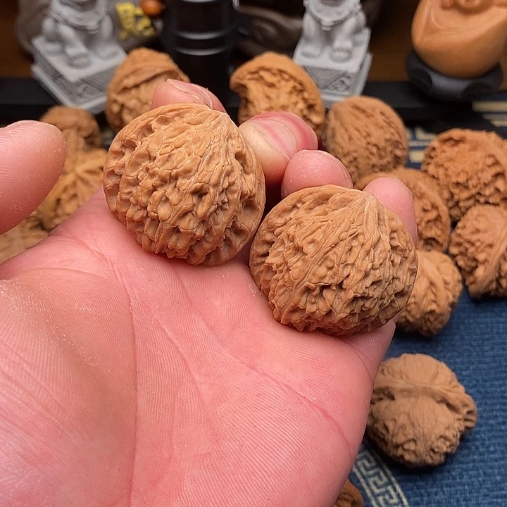 文玩核桃把件B***蓝磨盘39全