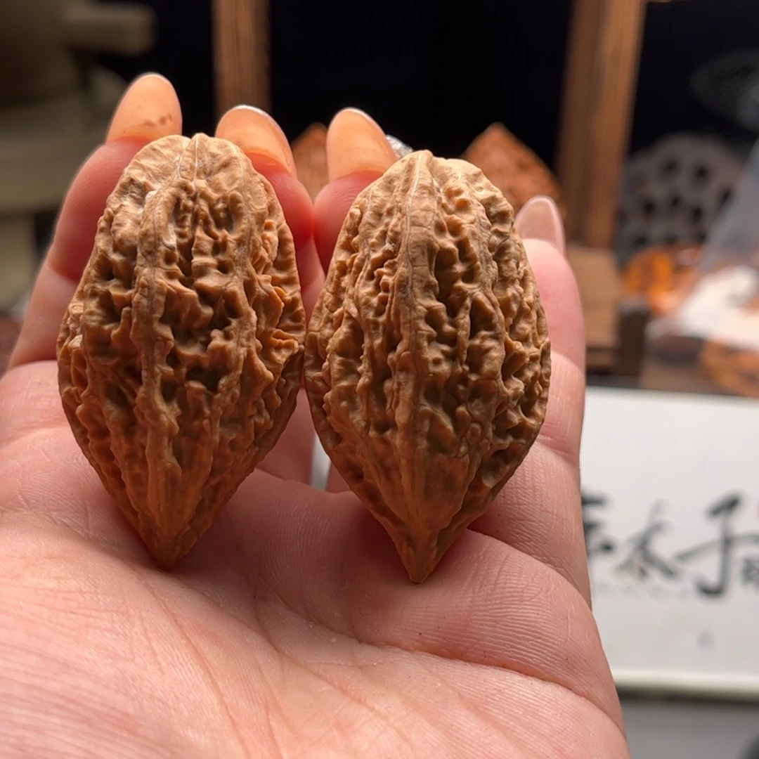 文玩核桃把件关东木子家楸大胖20花